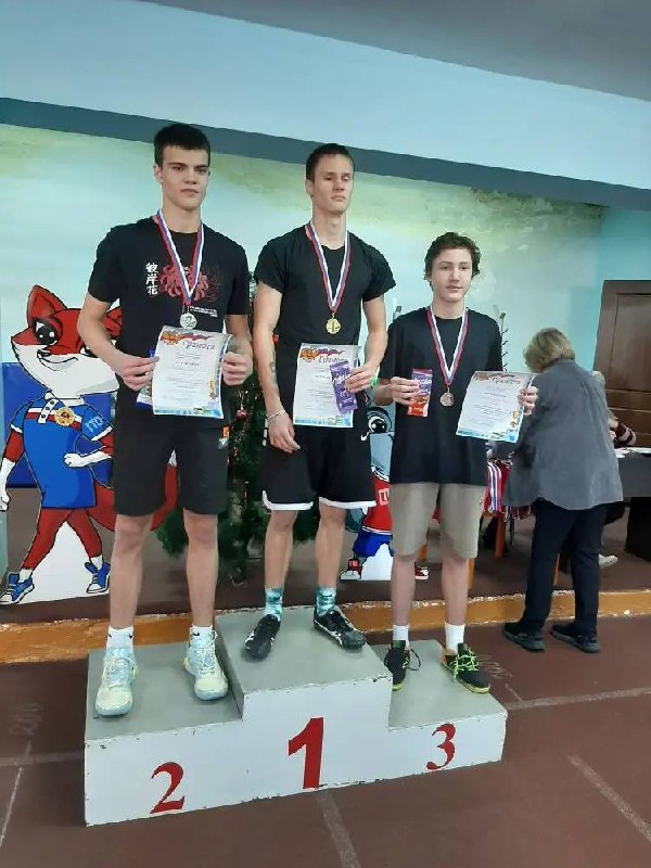 photo 5337230566413241264 x